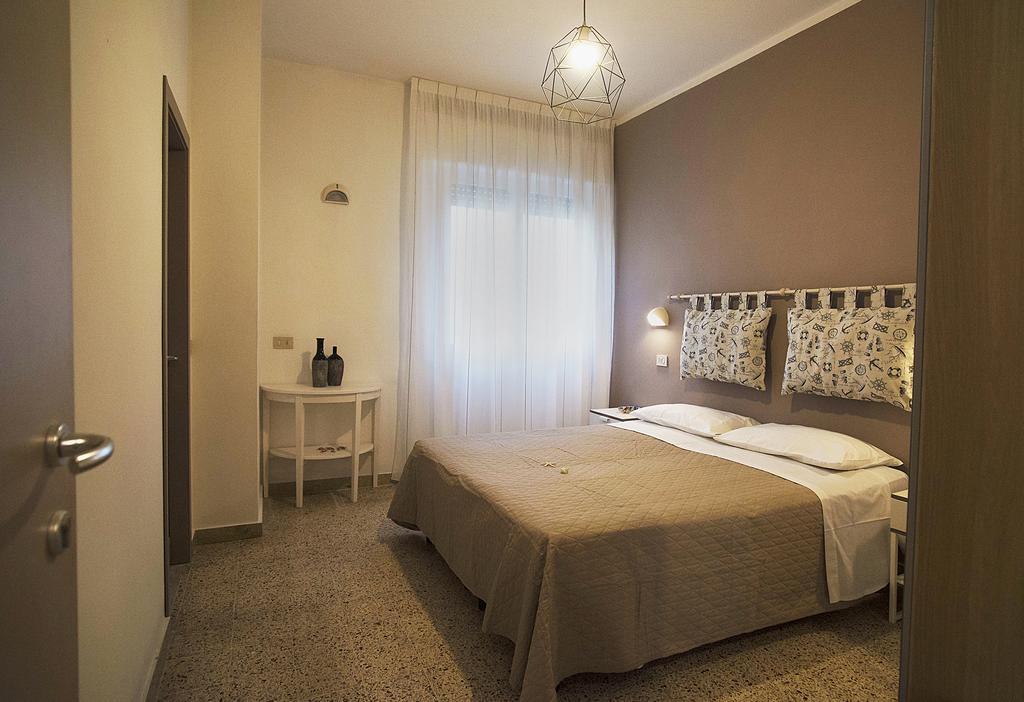 Hotel 21 Riccione Exterior foto